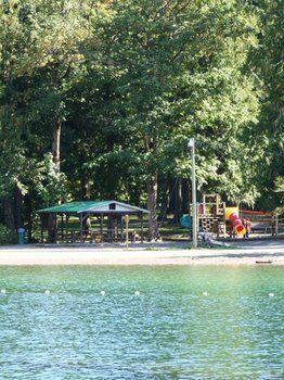 Cabins And Campground At Cultus Lake Park Hotell Chilliwack Exteriör bild